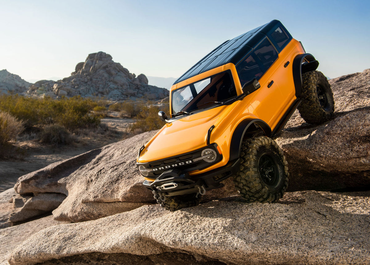 Traxxas 92076-4 1/10 Ford Bronco 4x4 Trail Truck Off-Road TRX-4 RTR Orange
