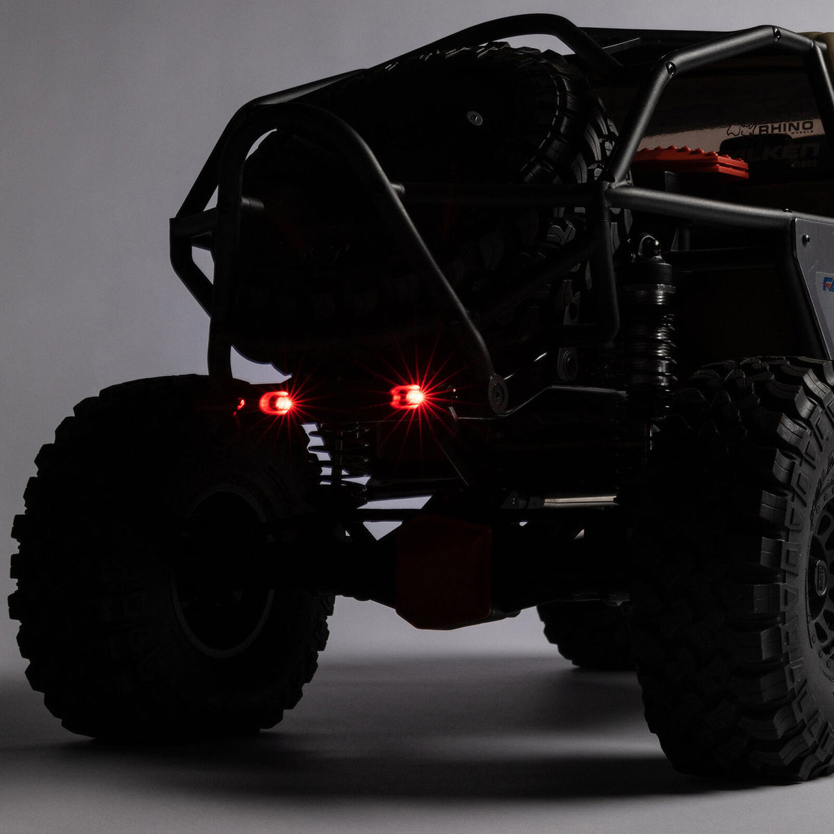 Axial AXI05001T1 1/6 SCX6 Trail Honcho 4X4 RTR Brushless Rock Crawler, Red